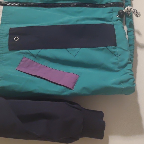 Vintage Windbreaker Style Jacket - Picture 4 of 7